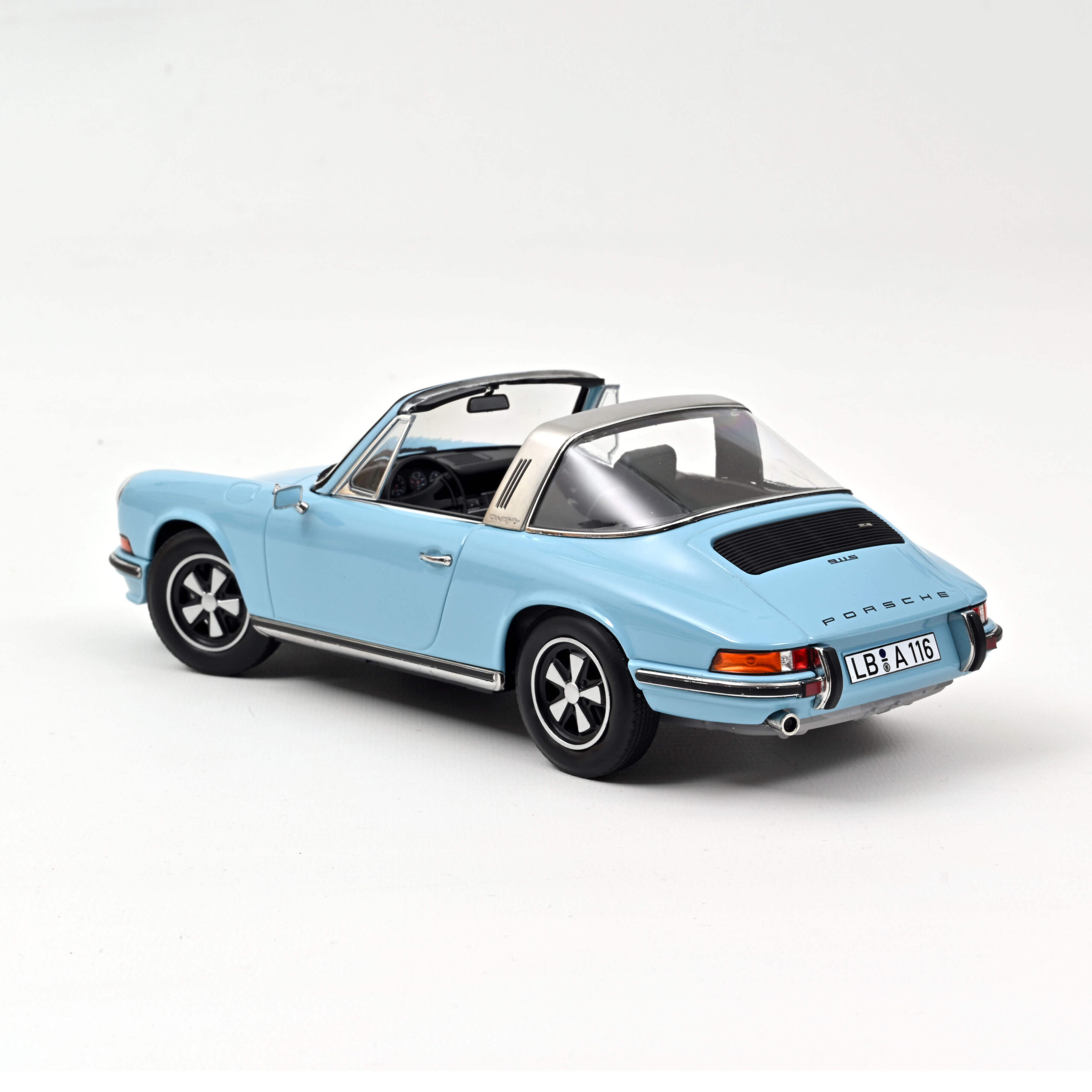 Porsche 911 S targa 1973 – Light Blue