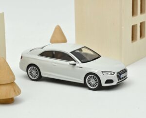 Audi A5 Coupé – Glacier  White – 1:43