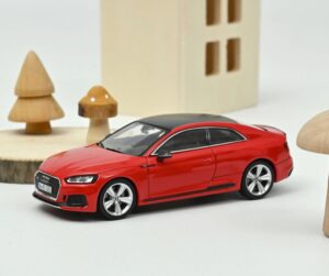 Audi RS 5 Coupé – Misano Red – 1:43