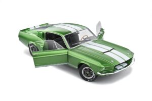 Shelby Mustang GT500 Lime Green/ White Stripes 1967