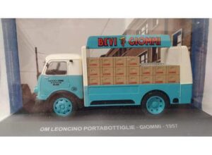 OM Leoncino delivery van giommi, turquoise/grey 1957