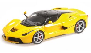 Ferrari Laferrari, yellow