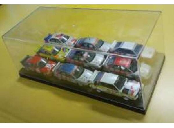 Show case 1/18 the actual size: 13.4w x6.3d x5.4h inch(34cm x 16cm x 11cm). - Slika 4
