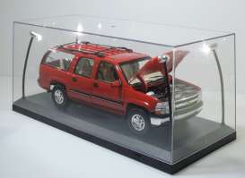 Led show case 1/18 (car not included). this case comes with 4 ultra bright led, adjustable light