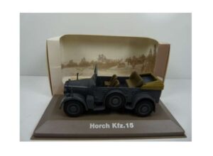 HORCH Kfz 15, green/sand 1940