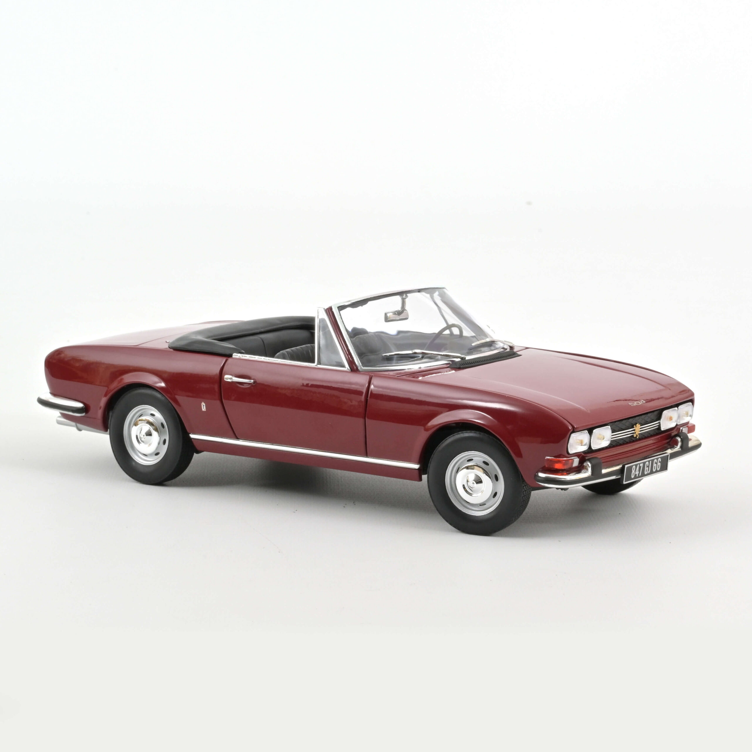 Peugeot 504 Cabriolet 1969 Andalou Red