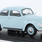 VW Käfer 1200, hellblau, ohne Vitrine, 1973