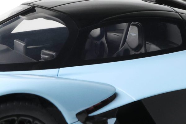 ASTON MARTIN VALKYRIE BLUE 2023 - Slika 10