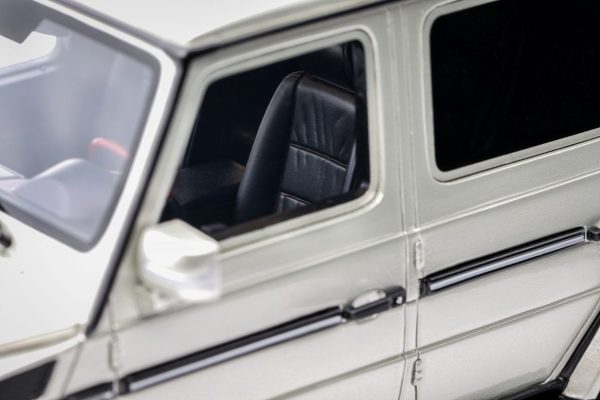 MERCEDES-BENZ G-CLASS 55 AMG IRIDIUM SILVER 2003 - Slika 10