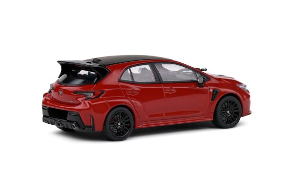 TOYOTA COROLLA GR CIRCUIT EDITION SUPERSONIC RED 2023 - Slika 4