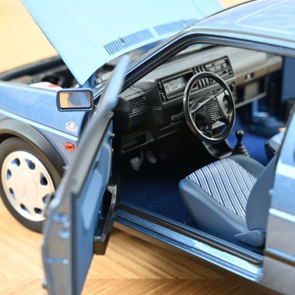 VW Golf 10 Million 1988 Star Blue metallic - Slika 4