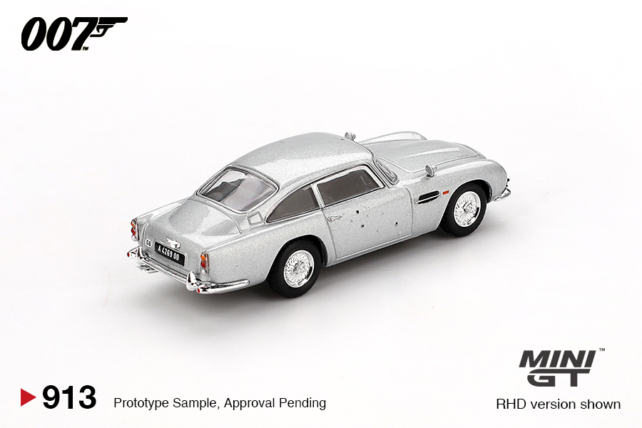 ASTON MARTIN DB5 SKYFALL JAMES BOND 007 ENGLISH PACKAGING 2012 - Slika 3